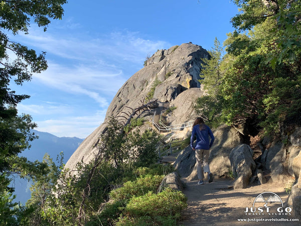 Moro Rock hike in Sequoia National Park