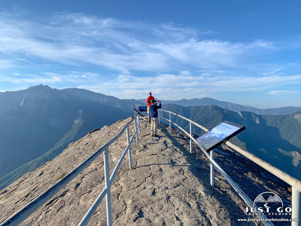 Moro Rock in Sequoia National Park