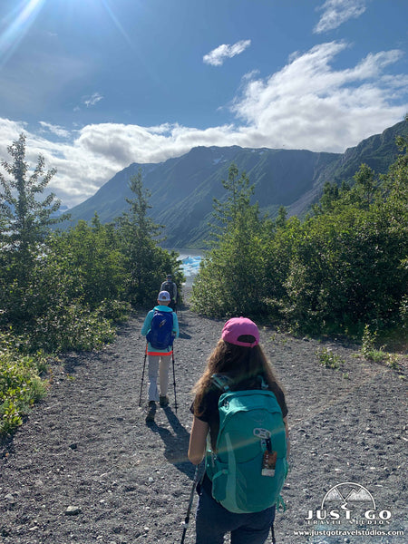 grewingk glacier trail in kachemak bay state park