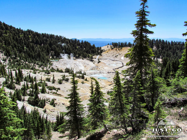 bumpass hell in Lassen Volcanic National Park