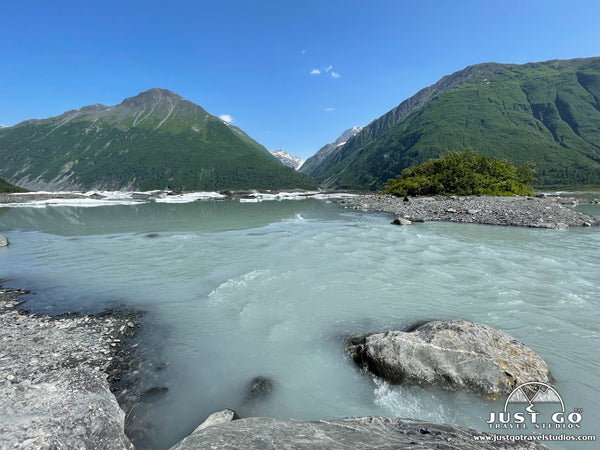 glacier lake in valdez alaska