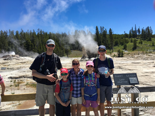 10 Reasons to Love Yellowstone National Park – Just Go Travel Studios