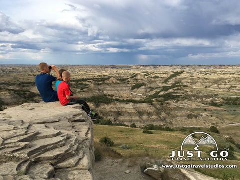 Buck Hill Trail peak in Theodore Roosevelt National Park