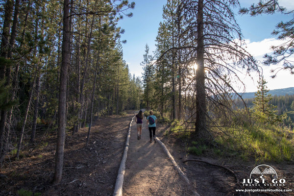 Walking on the Pinnacles Trail in Crater Lake National Park