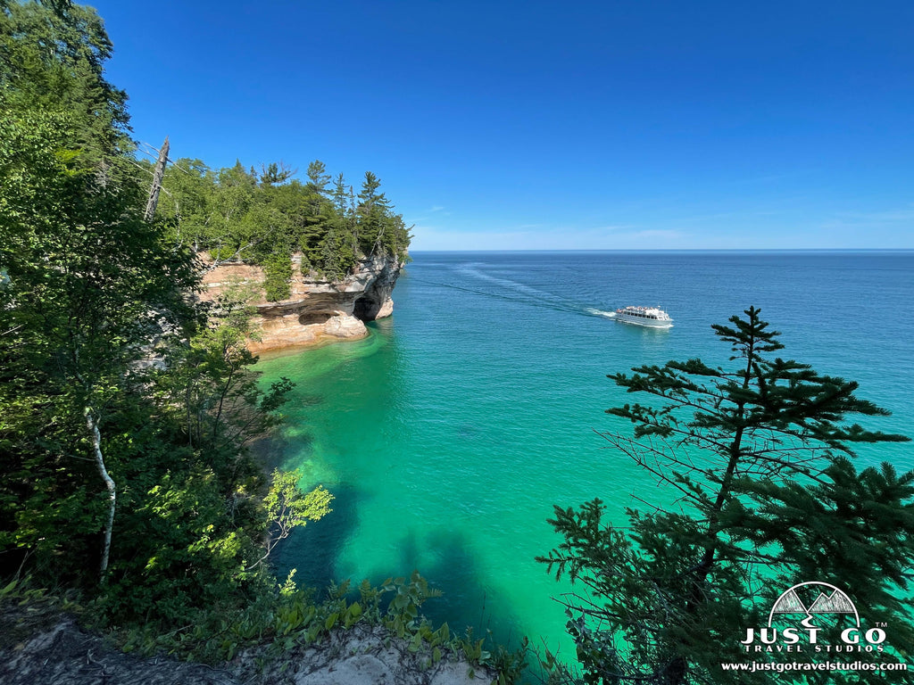 Pictured Rocks National Lakeshore