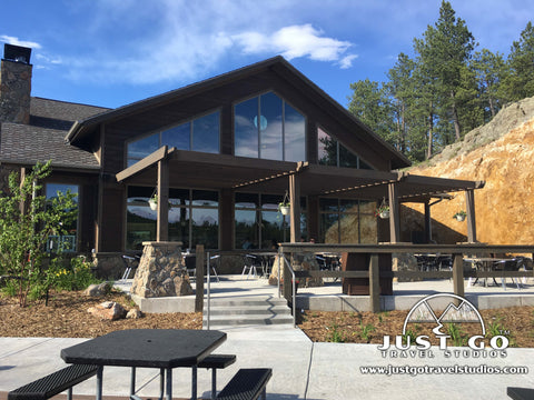 casual dining in Custer State Park