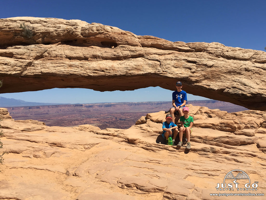 Mesa Arch Trail in Canyonlands National Park – Just Go Travel Studios