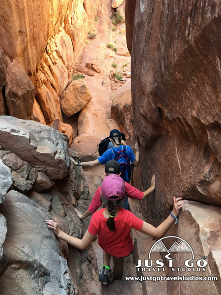 Fiery Furnace Trail in Arches National Park