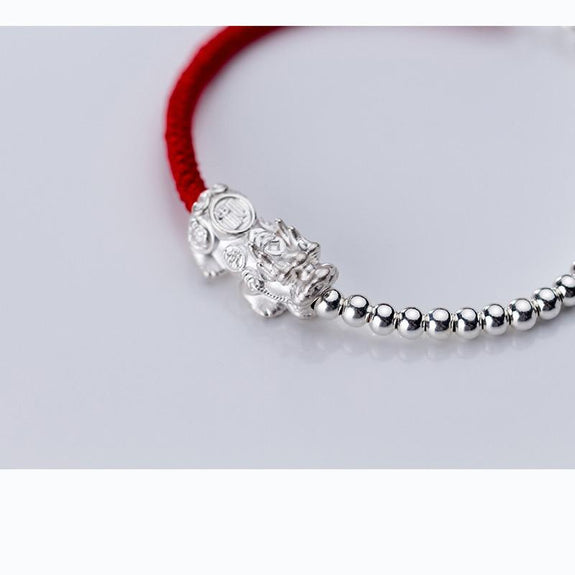 pixiu red bracelet