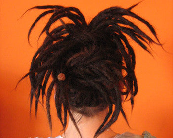 knotted dreadlock style