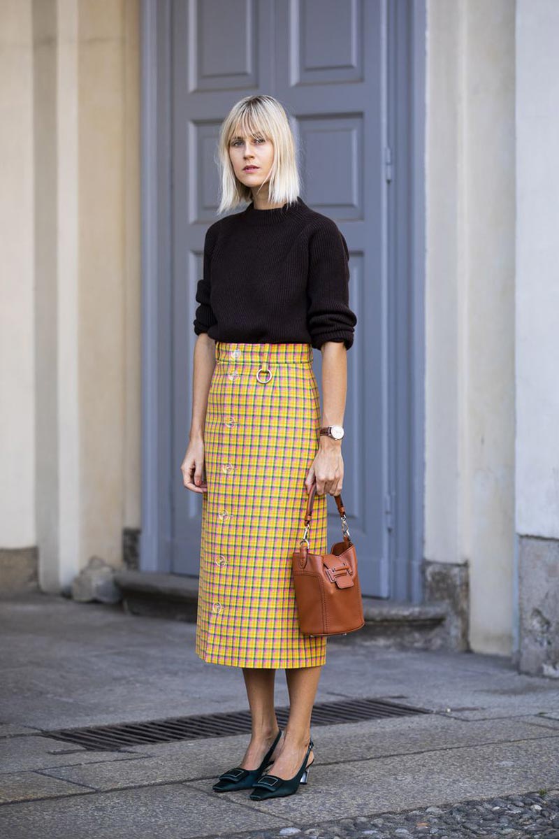 modest checkered midi skirt 