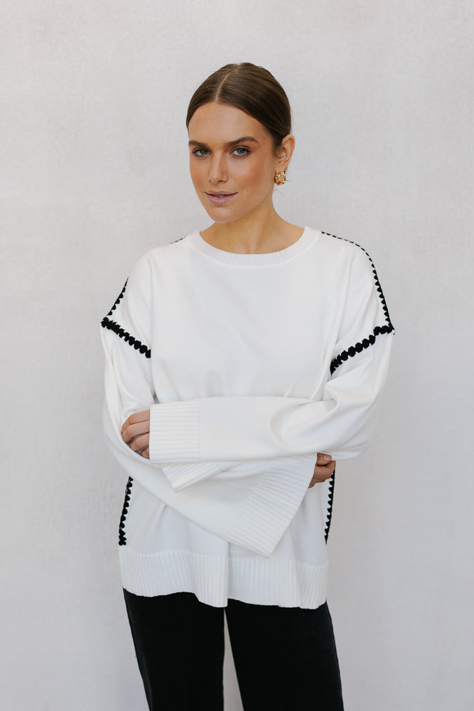 Zori Jumper - White/Black