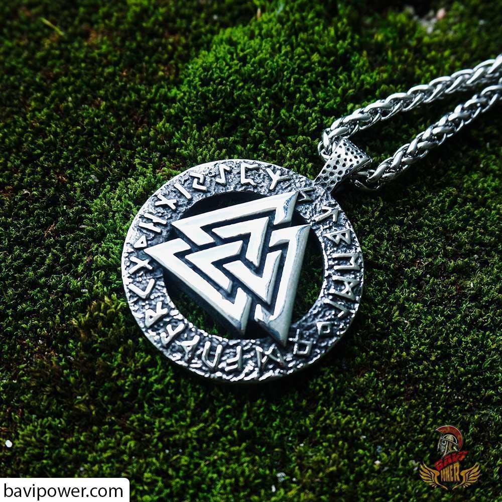 valknut pendant