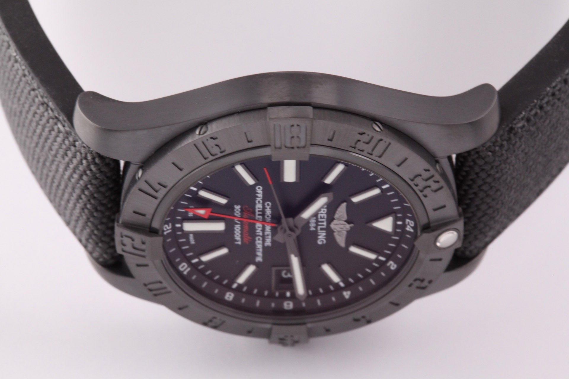 breitling avenger 2 gmt black steel