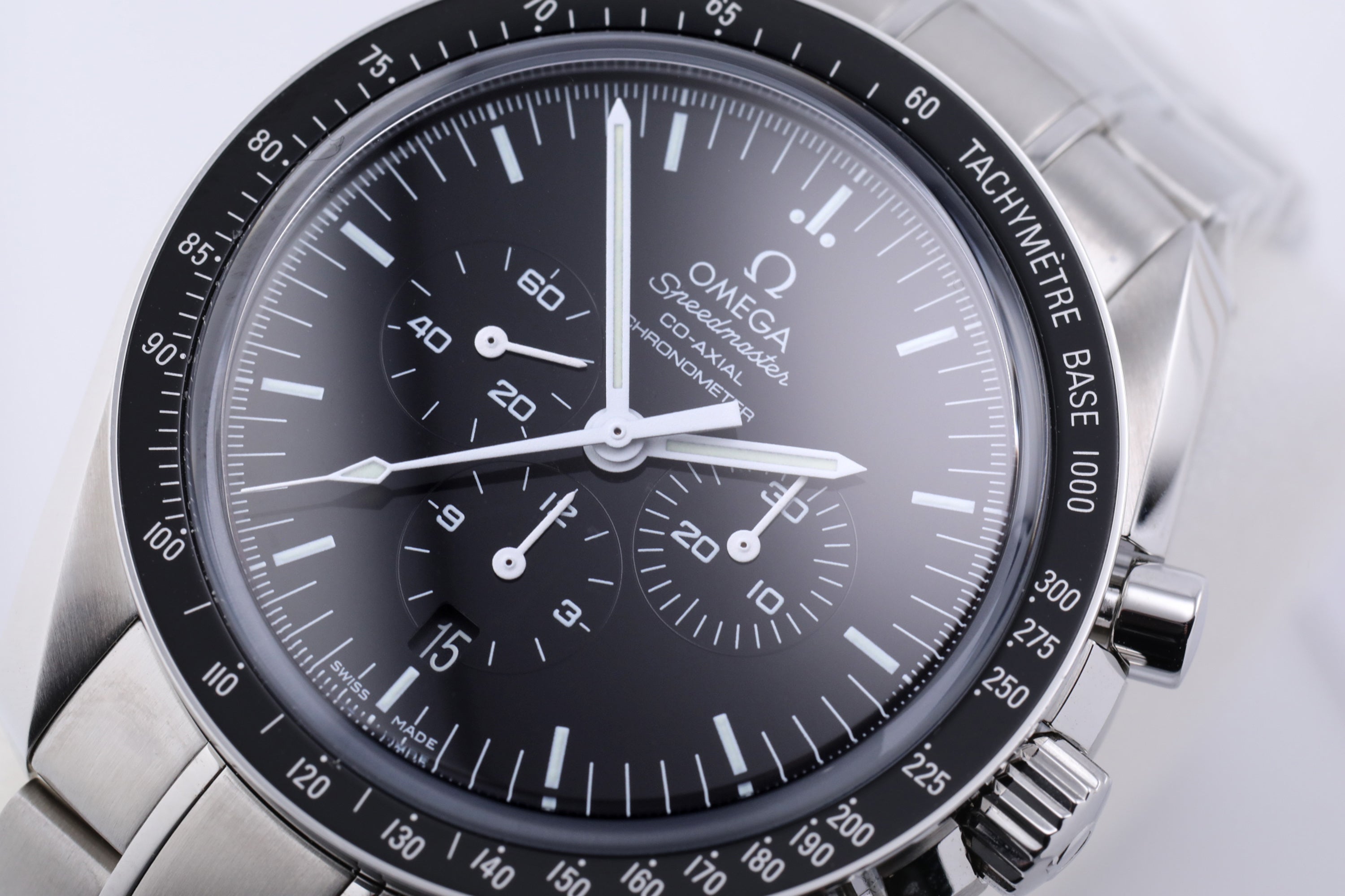 omega speedmaster enamel dial