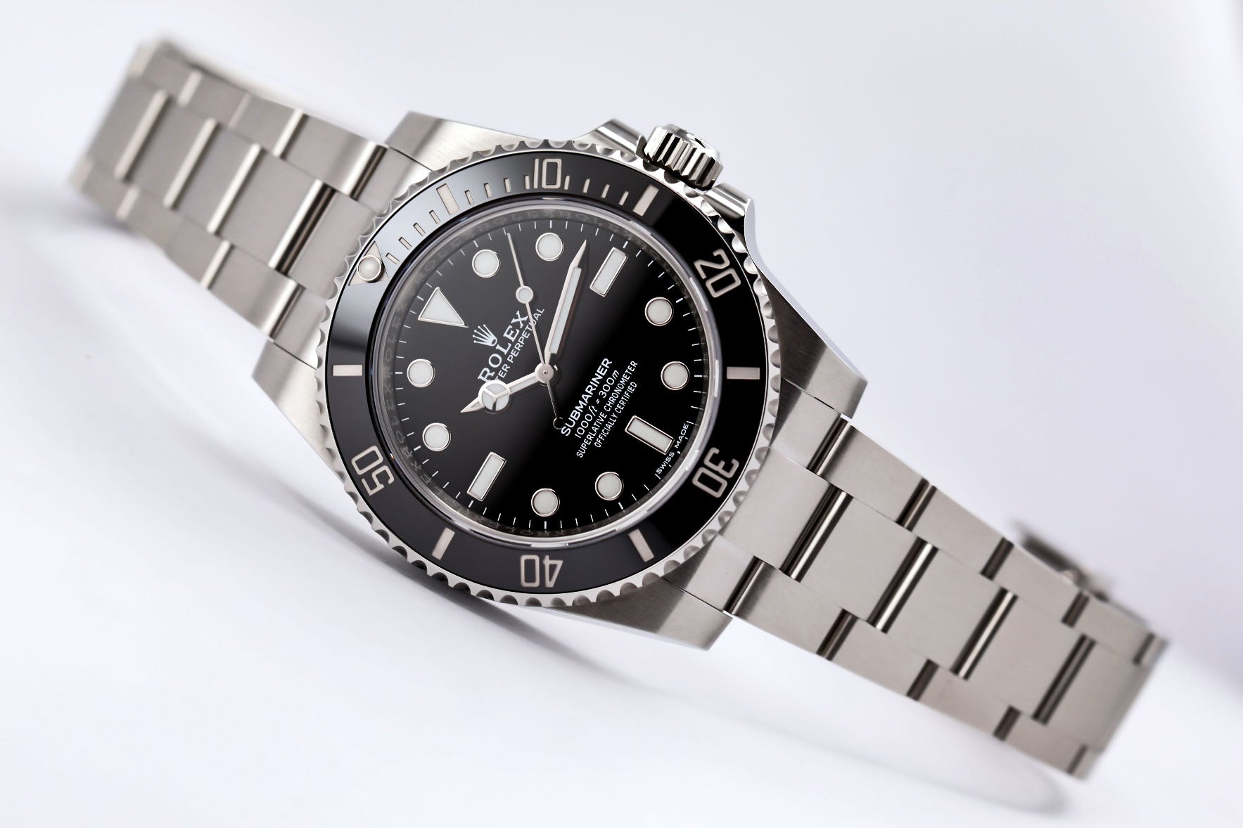 rolex submariner no date thickness