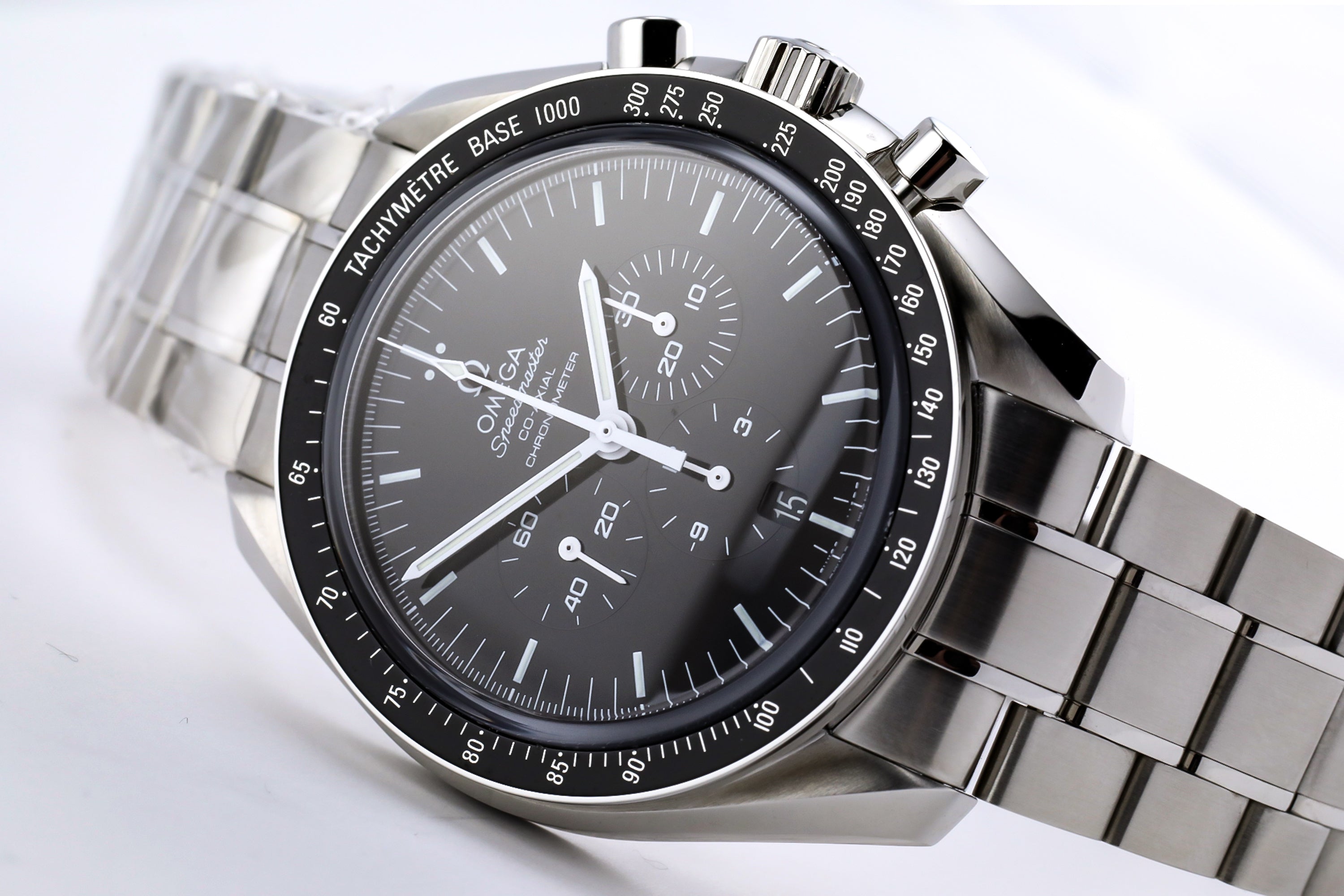 omega speedmaster enamel dial