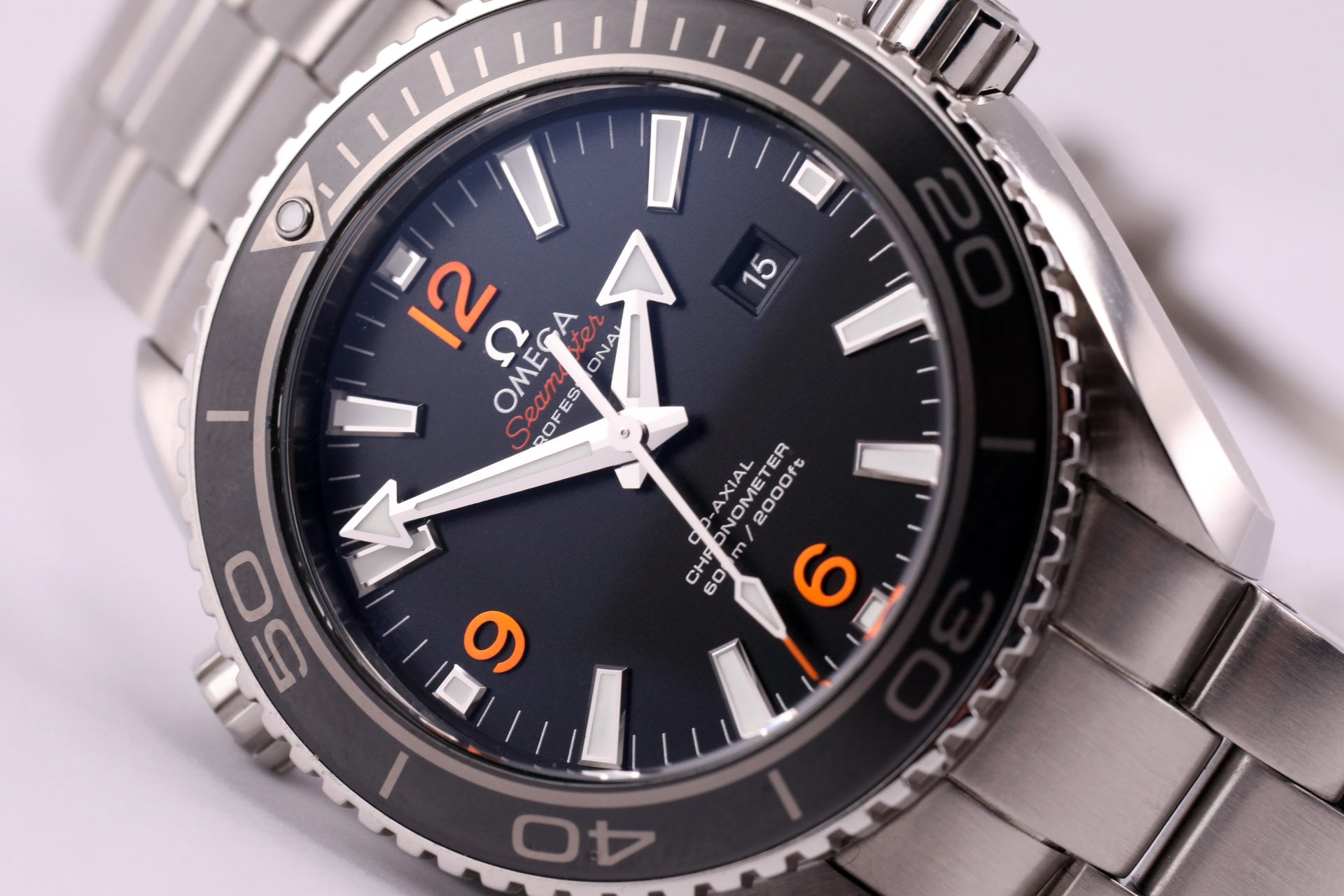 omega seamaster planet ocean 37.5