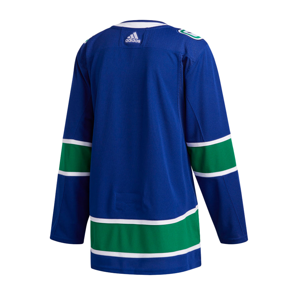 Got in my super discounted Horvat black skate jersey and it's great! The  sleeve even has a subtle flying V! : r/canucks