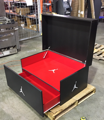 giant sneaker box