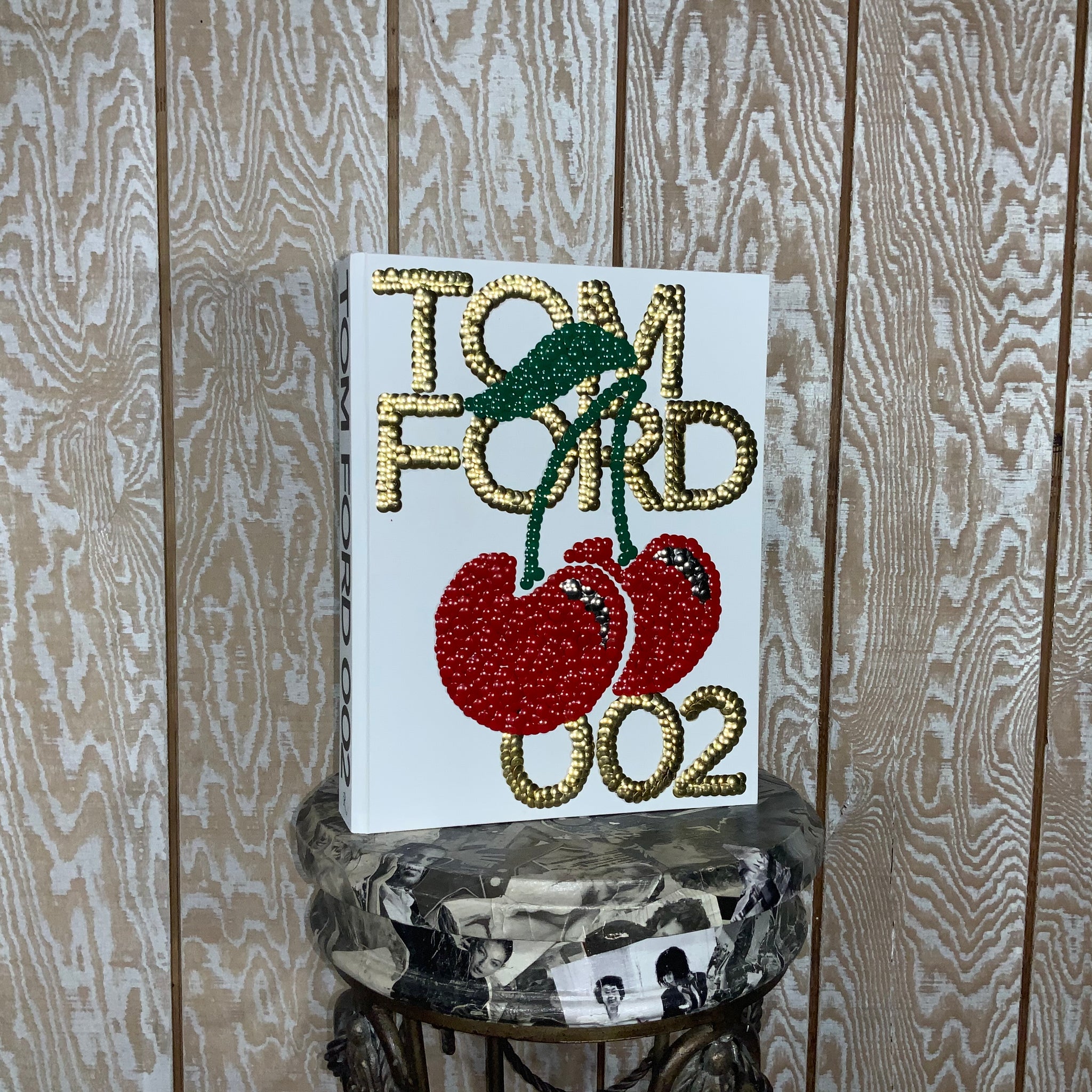 Tom Ford 002 - the  Cherries