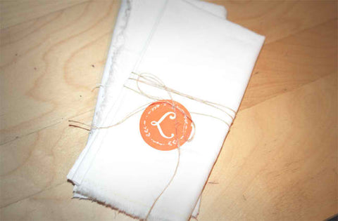 DIY: Dress up those napkins!