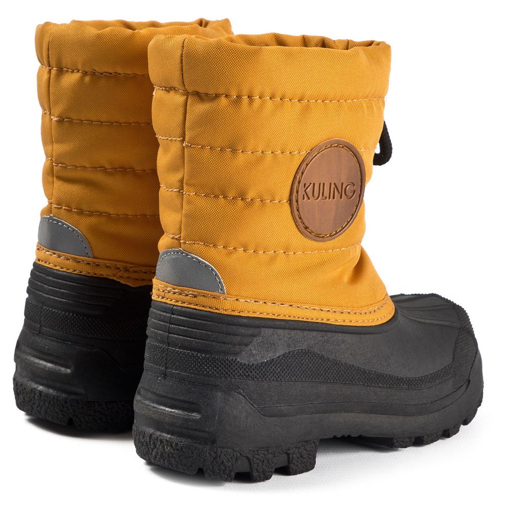 yellow winter boots