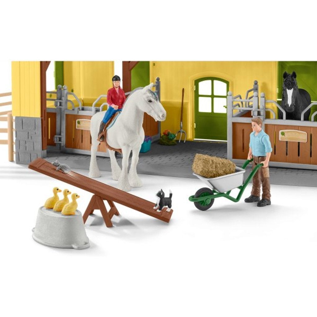 schleich horse barn