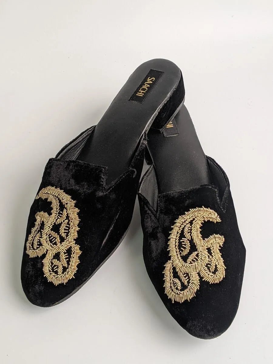 DS 182 106 Black Gold Velvet