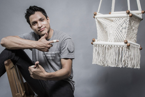 Artisan Alonso and a swing chair - hang a hammock collective