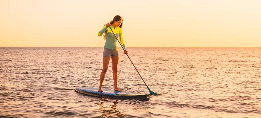 What to Wear for Paddle Boarding? Is Wetsuit a Must? - Buy4Outdoors