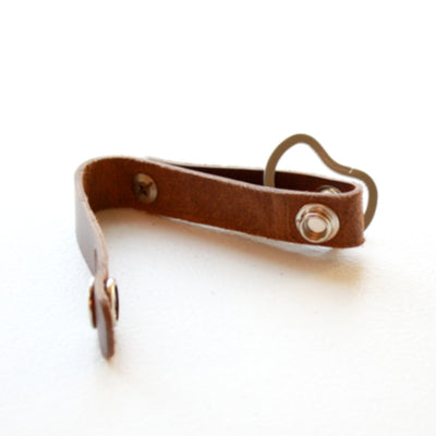 Leather keychain with snap closure