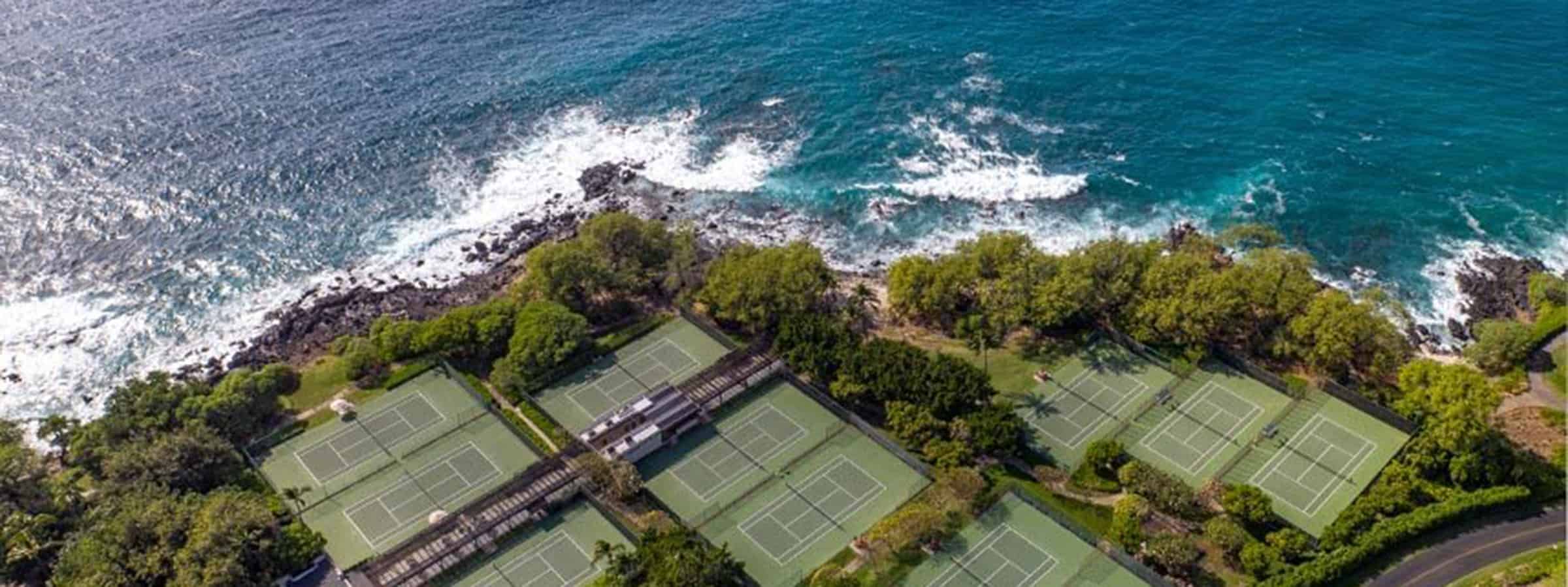 Mauna Kea tennis courts along side the coastline