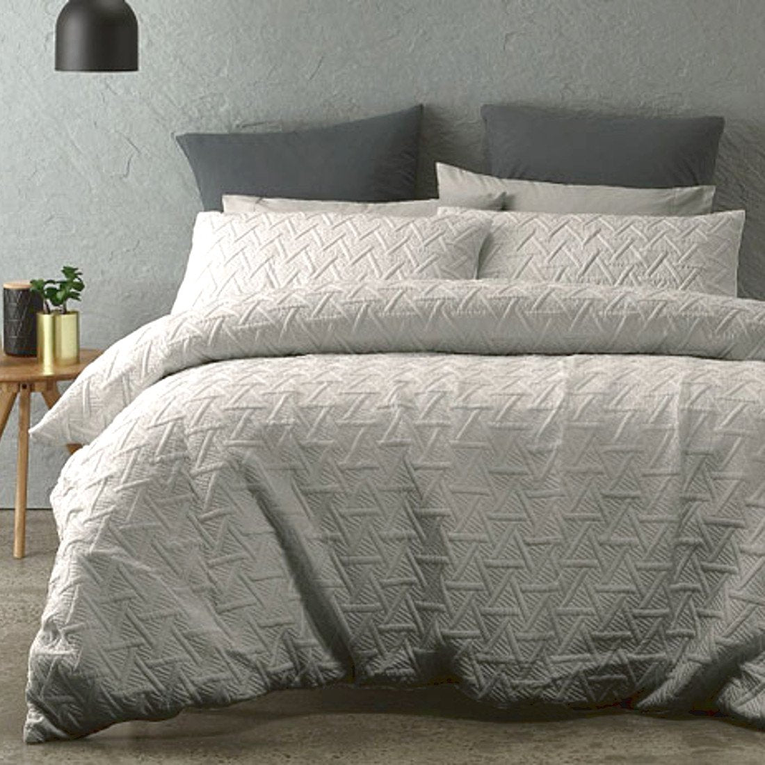 Bowen Silver Grey Quilted Effect Quilt Duvet Cover Set My