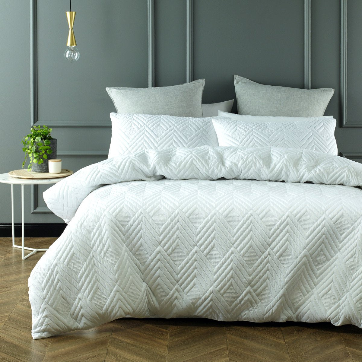 Cushla Chevron Quilted Effect White Quilt Duvet Cover Set My