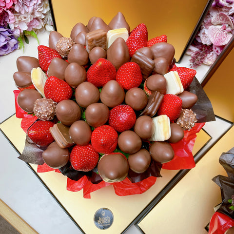 chocolate hamper donut bouquet donuts delivery  chocolate dipped strawberries  delivery