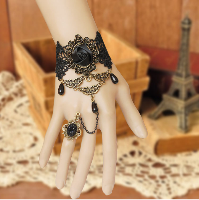 gothic-bracelet-handmade-.png