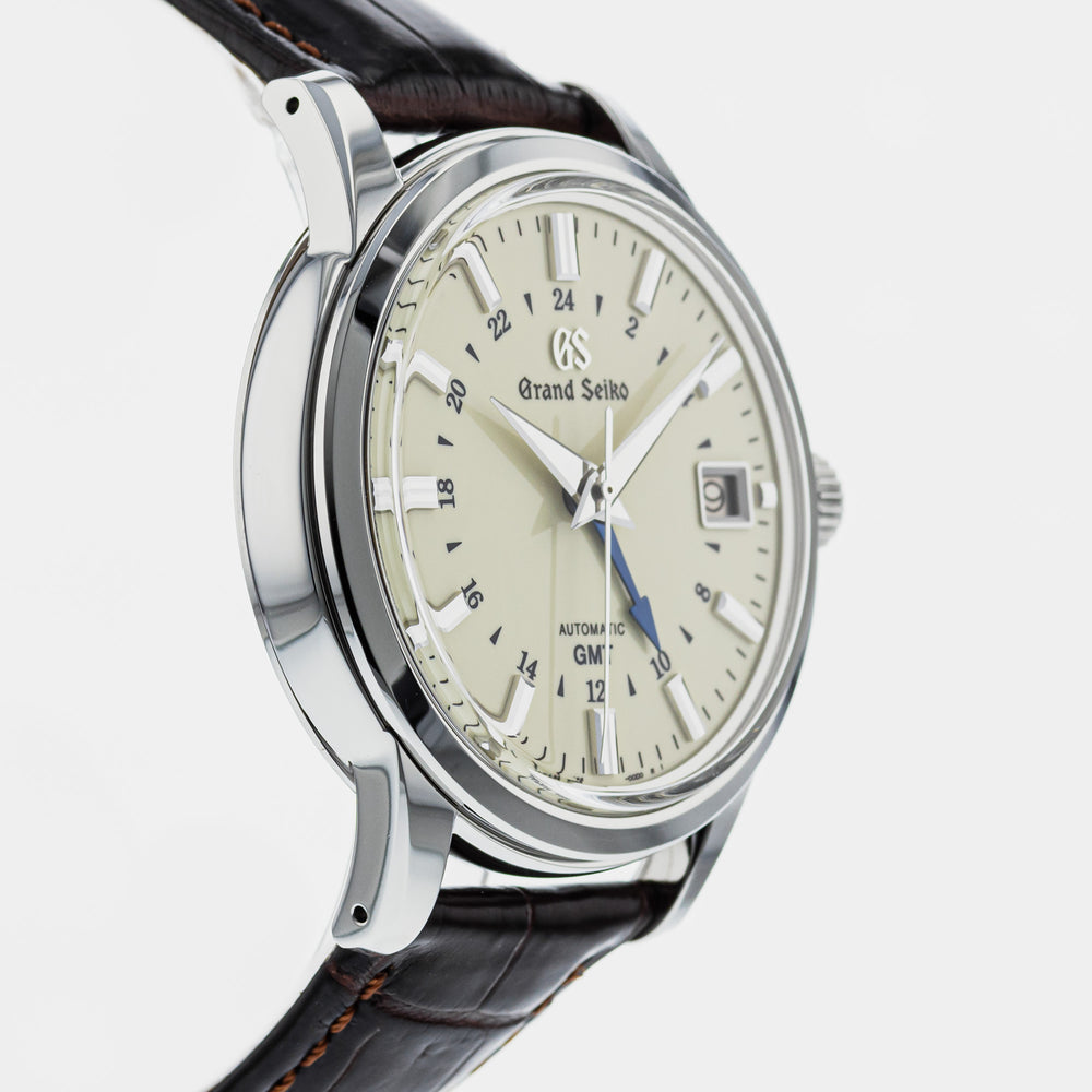 Authentic Used Grand Seiko Elegance GMT Automatic SBGM221 Watch  (10-10-GRS-VZDEKQ)