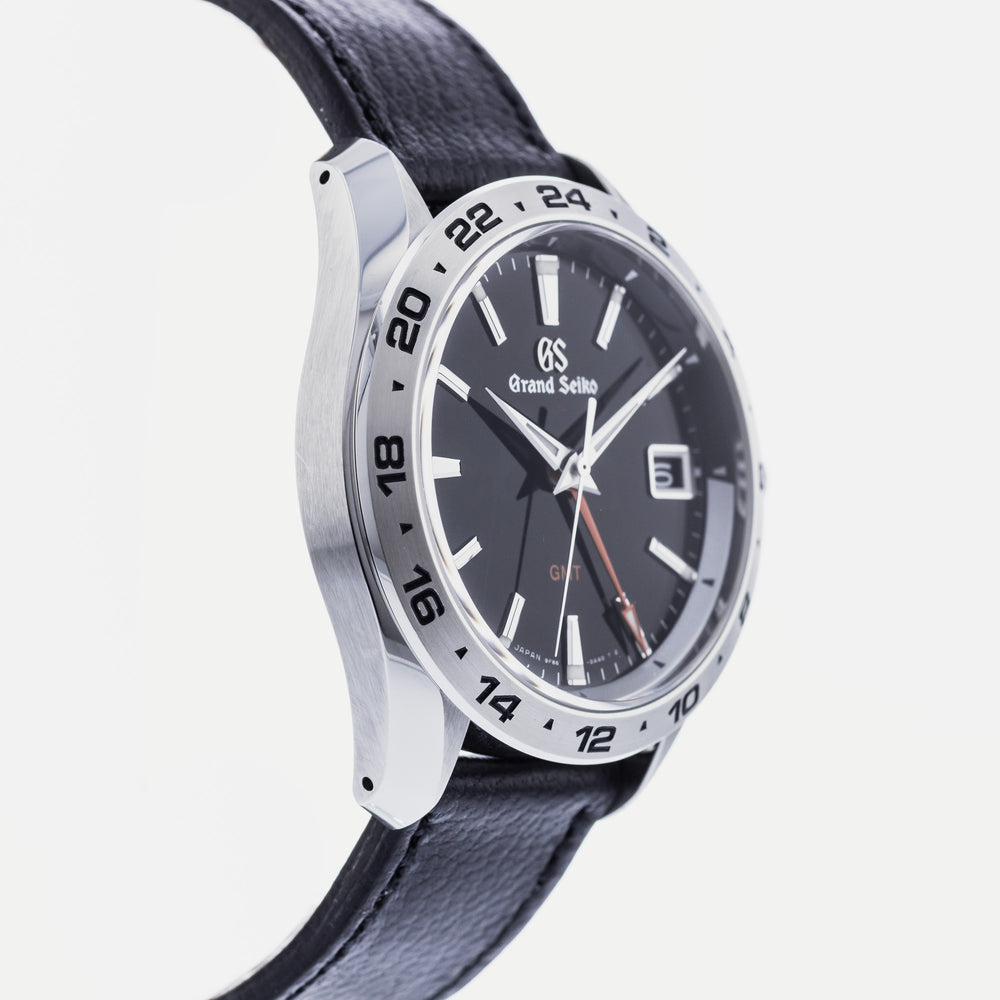 Authentic Used Grand Seiko Sport Quartz Quartz SBGN003 Watch  (10-10-GRS-HQZ53E)