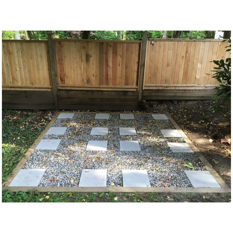 Gravel with Patio Stones