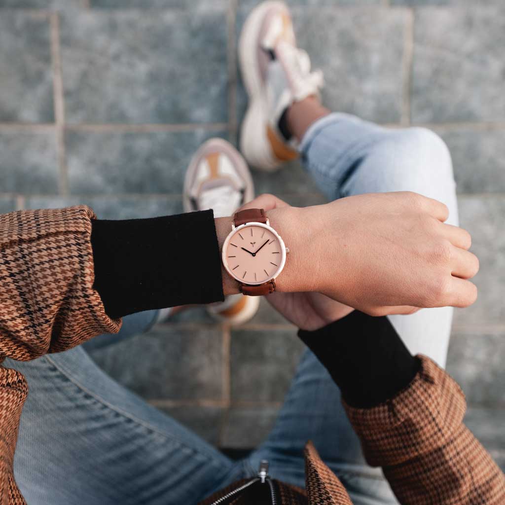 Wolfpoint Women's Watches | Grace | Horween Brown Leather | Peach