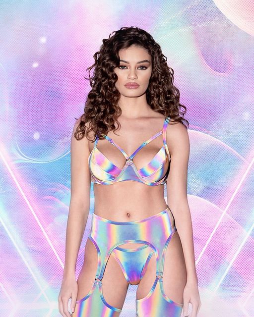 Roma Hologram Bra with Underwire - Rave & Festival Wear – Unspoken Fashion