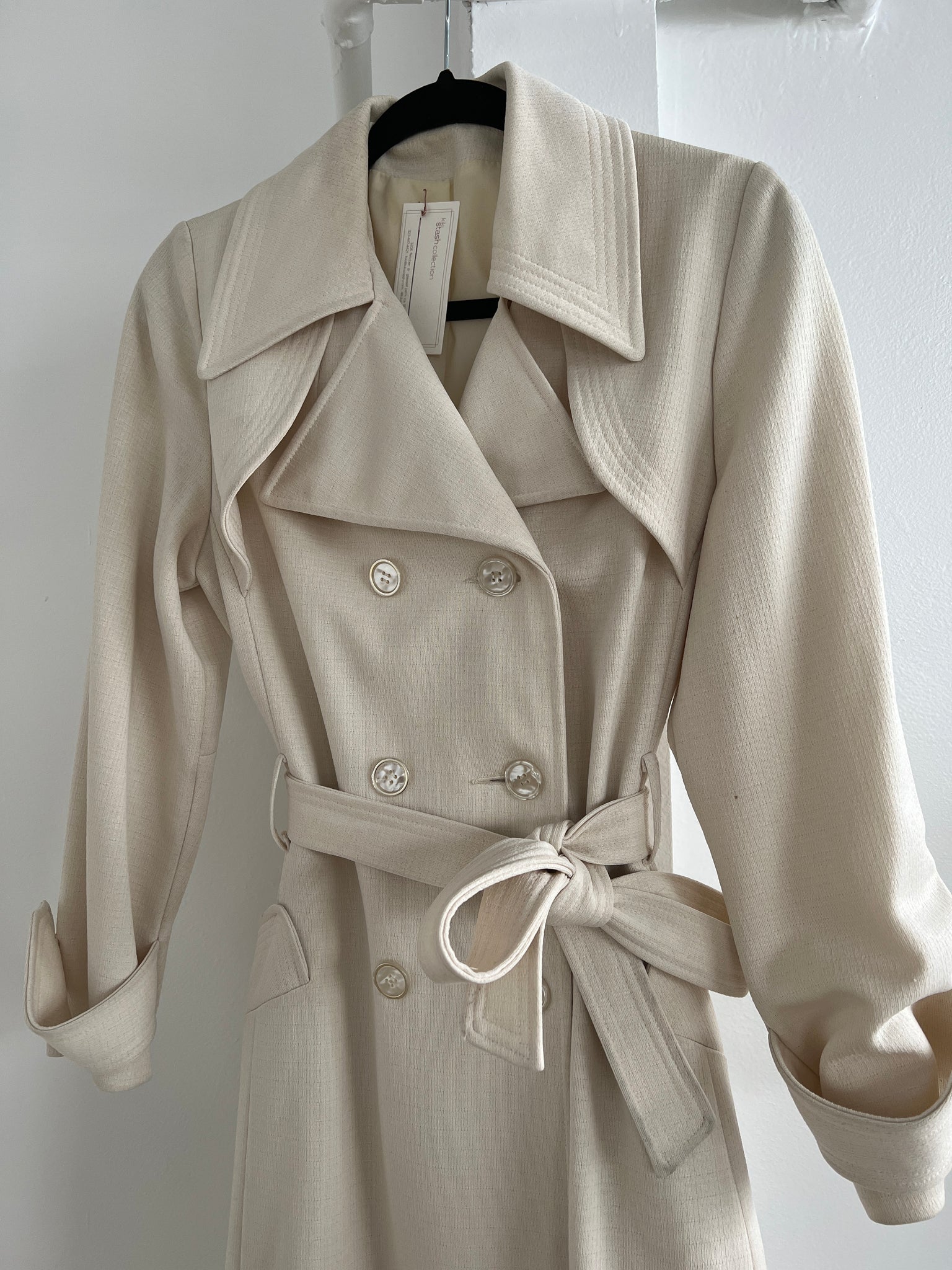1970s JACKET- Cream raincoat double breasted – Kiki stash Collection