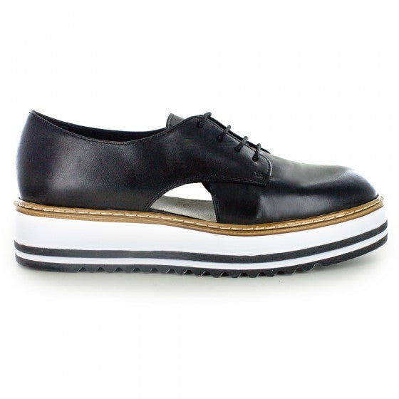 Brody- Platform Oxford – Luxe Shoe Boutique & Accessories