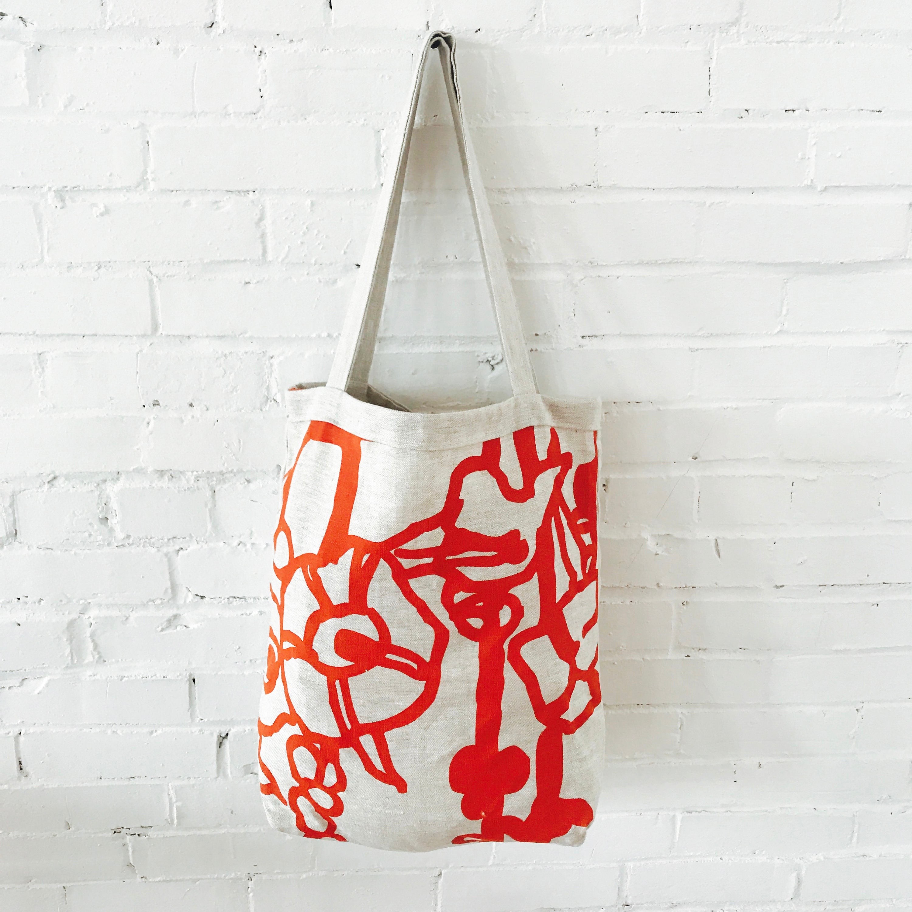 GEORGE TOMATO LINEN CARRY ALL BAG