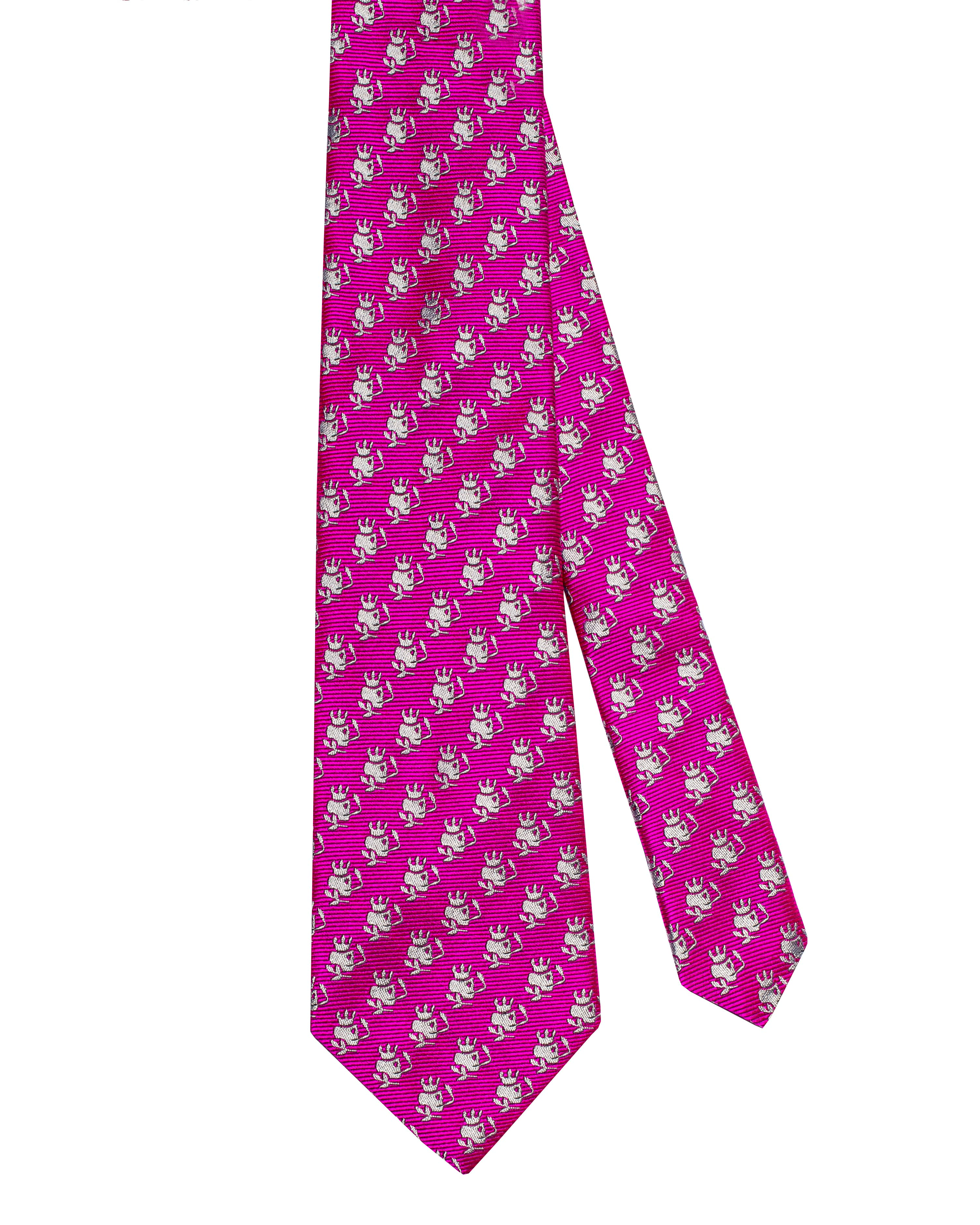 Multi-Smoking Skull Tie