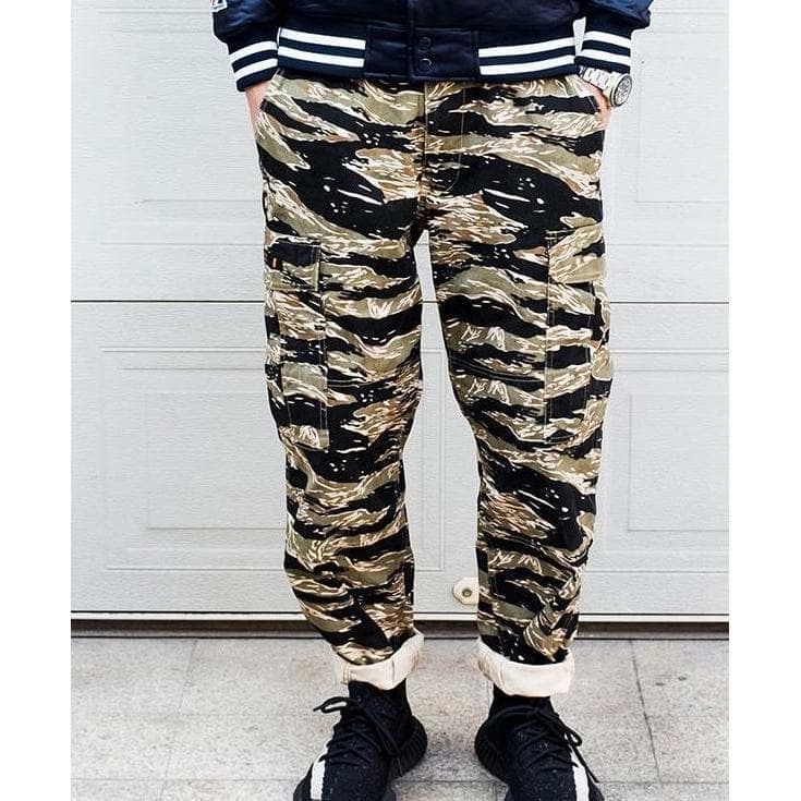 mens tiger camo pants