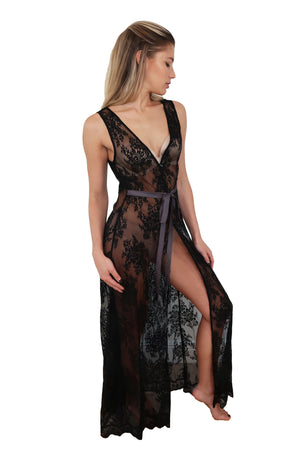 lace maxi robe