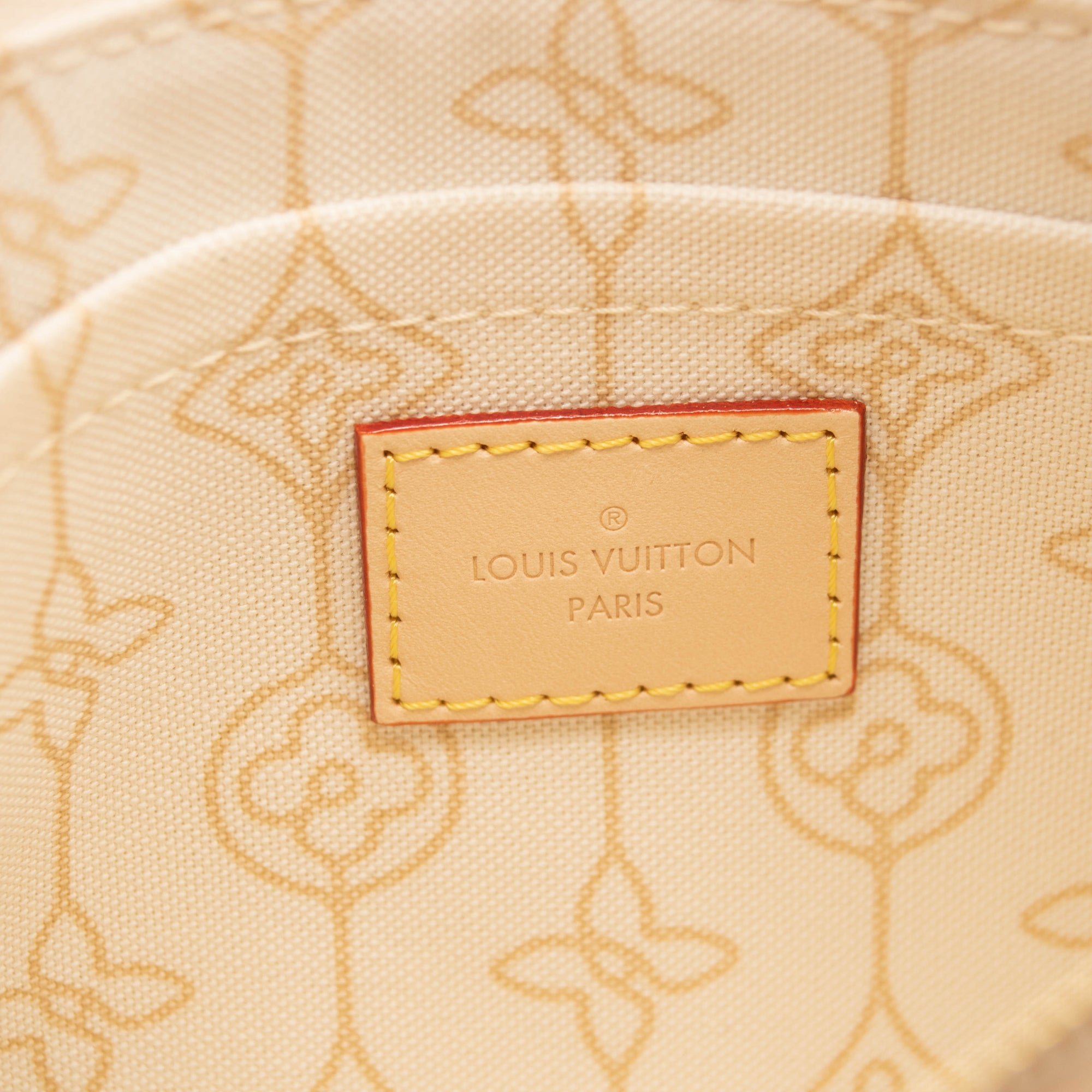 Shop Louis Vuitton NEVERFULL 202324FW Neverfull mm Neverfull MM M22921  by Mikrie  BUYMA