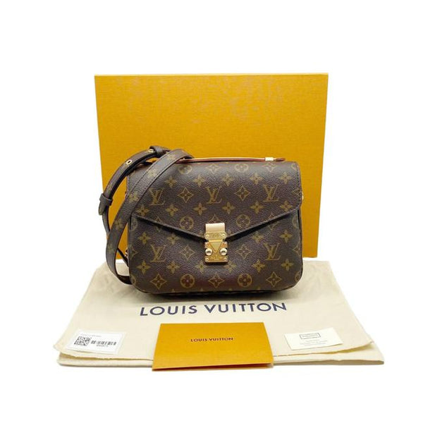 Louis Vuitton Favorite Pm Brown Monogram Canvas Cross Body Bag -  MyDesignerly